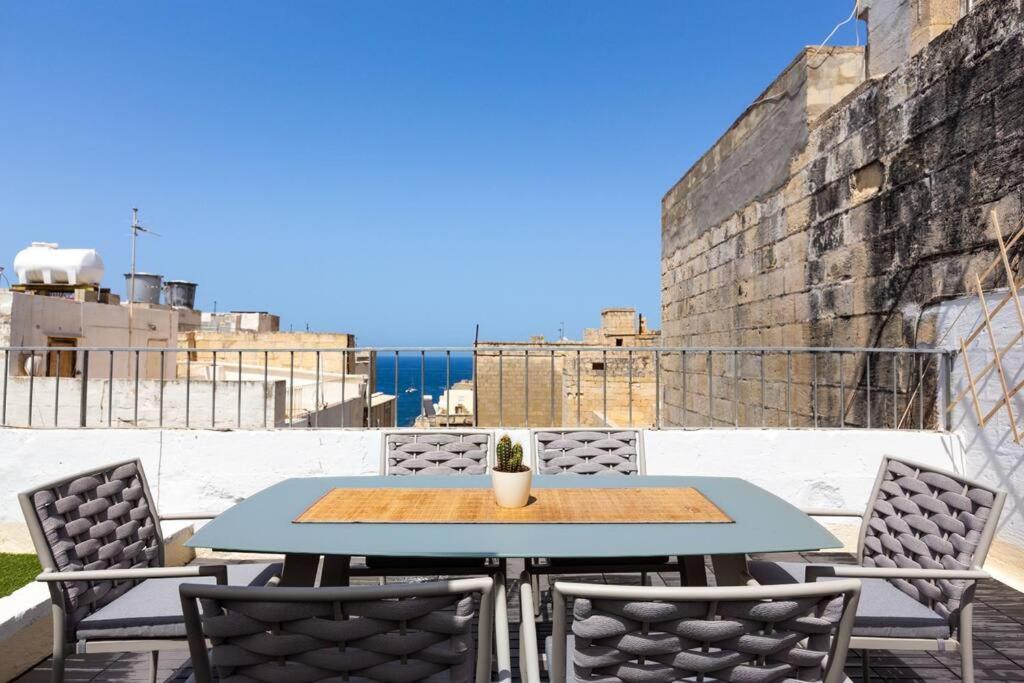 Archbishop Loft With Terrace. Apartment Valletta Exterior photo